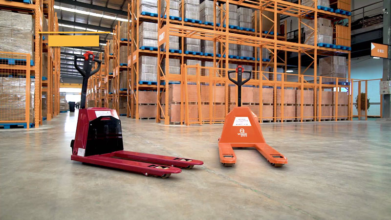 您需要新叉車(chē)的4個(gè)理由